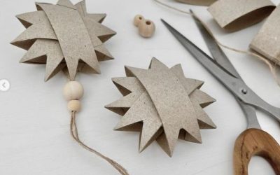 Simple recyclable xmas decorations